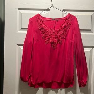 Ellie Tahari. 100% silk. Fucsia